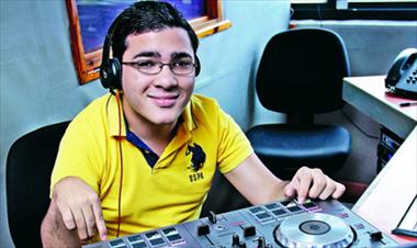 /vidasocial/dj-juanpi-digno-representante-del-pais-en-la-onu/31464.html